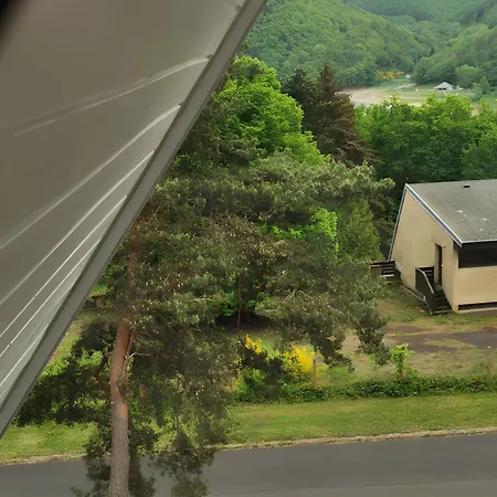 Chalet Le Tipi Des Combrailles *